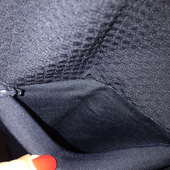 Athleta Workout Top🌀 - Picture 5 of 10